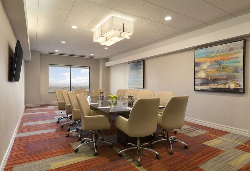 בית מלון כפרי Embassy Suites By Hilton El Paso