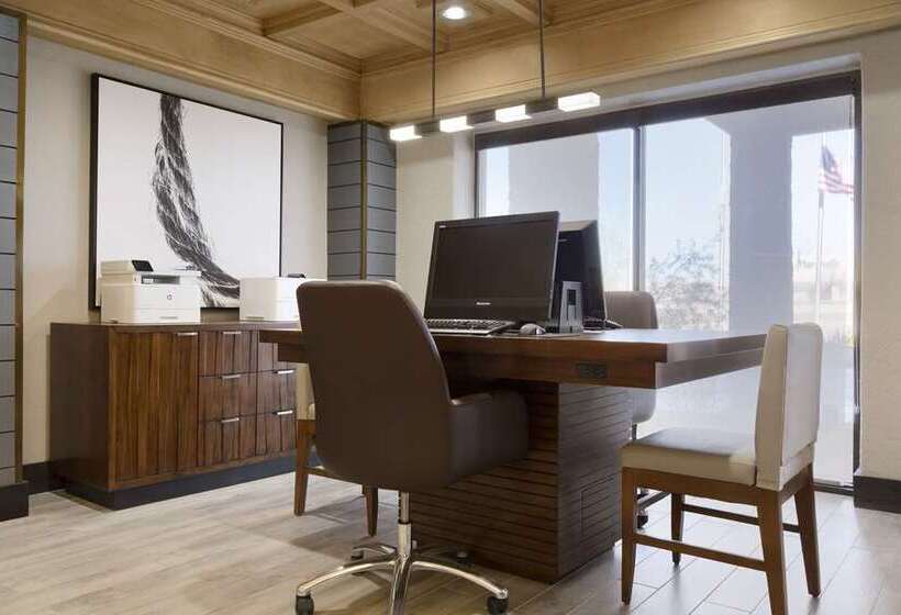 בית מלון כפרי Embassy Suites By Hilton El Paso