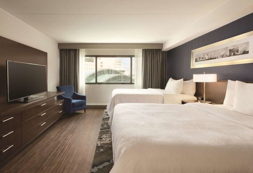 Отель Embassy Suites By Hilton Indianapolis Downtown