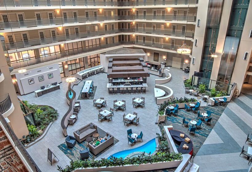 בית מלון כפרי Embassy Suites By Hilton Indianapolis North