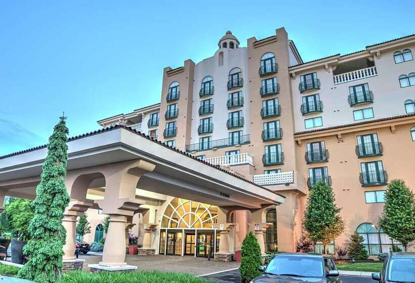 בית מלון כפרי Embassy Suites By Hilton Indianapolis North