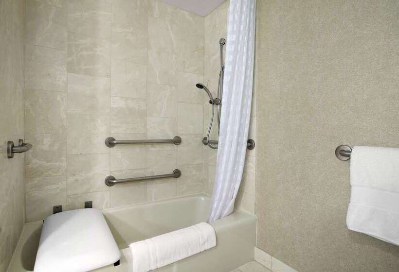 فندق Embassy Suites By Hilton Irvine Orange County Airport