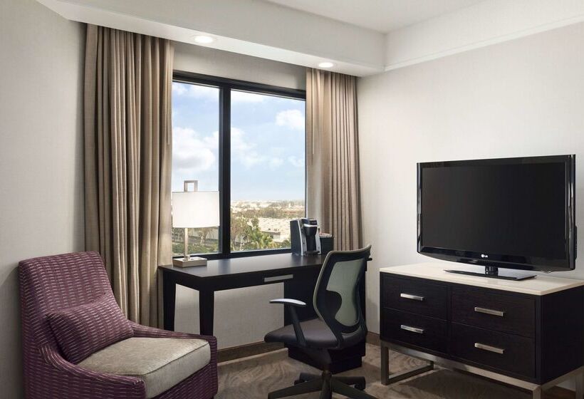 فندق Embassy Suites By Hilton Irvine Orange County Airport