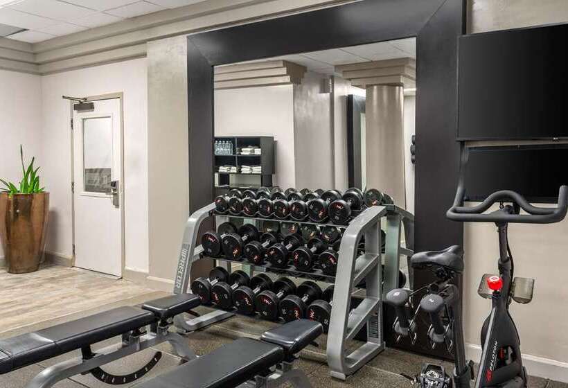 فندق Embassy Suites By Hilton Irvine Orange County Airport