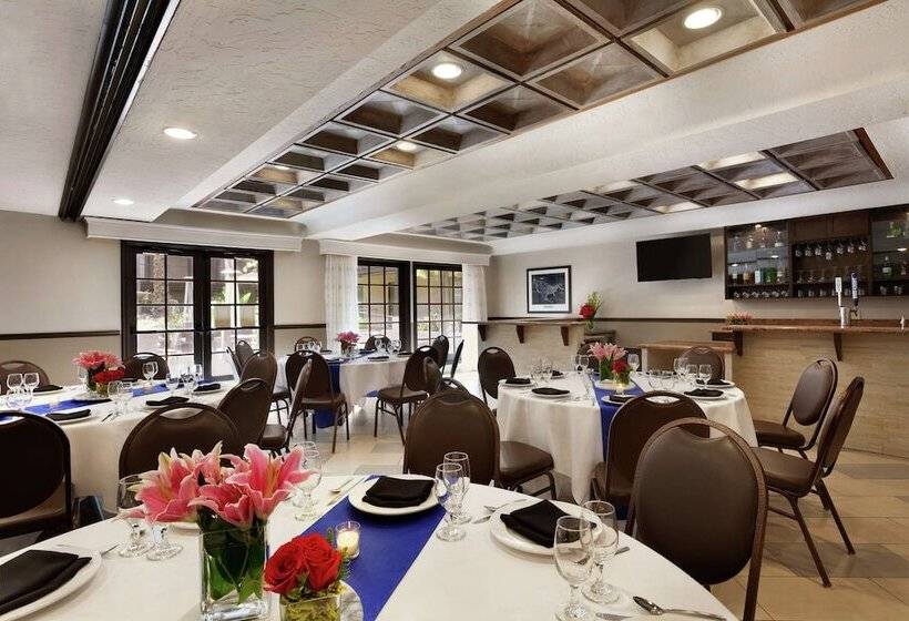 בית מלון כפרי Embassy Suites By Hilton Lompoc Central Coast