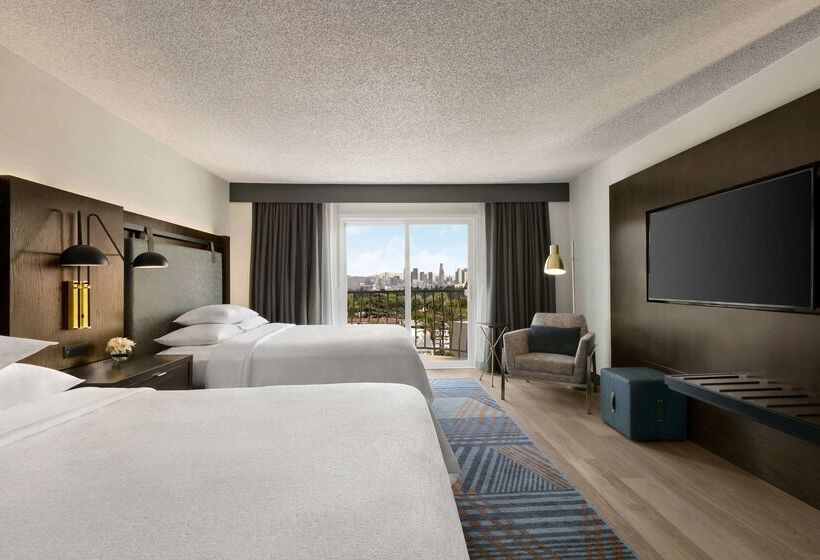 בית מלון כפרי Embassy Suites By Hilton Los Angeles Downey