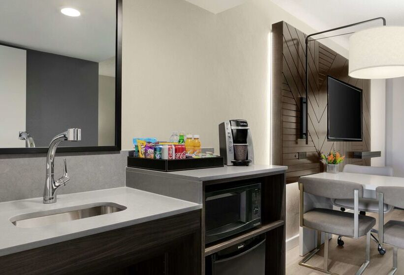 בית מלון כפרי Embassy Suites By Hilton Los Angeles Downey