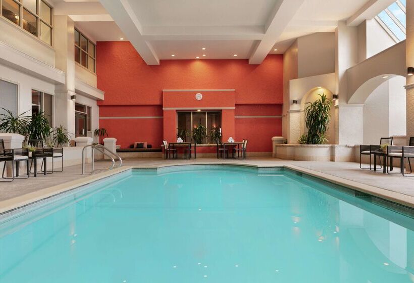 בית מלון כפרי Embassy Suites By Hilton Los Angeles Downey