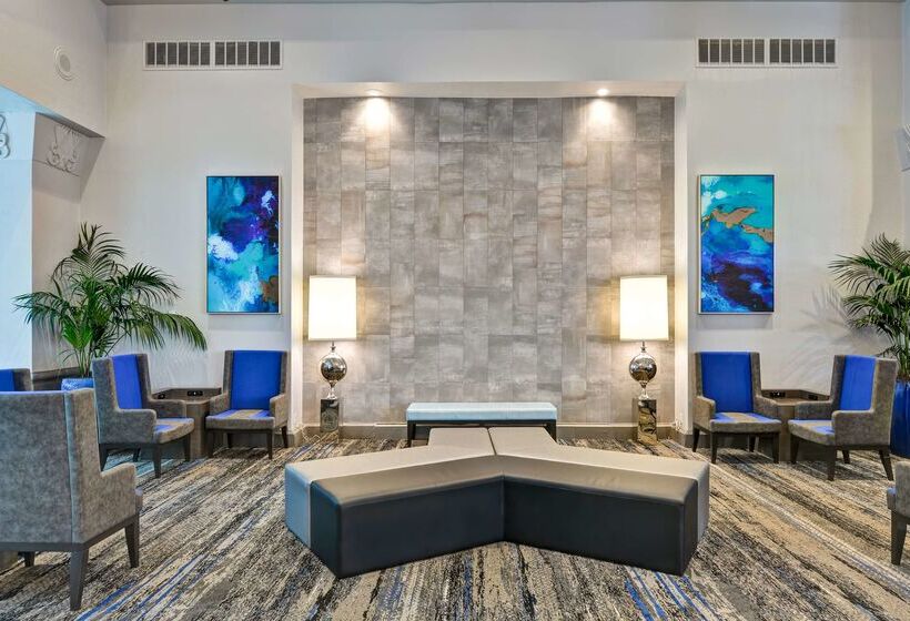 فندق Embassy Suites By Hilton Miami International Airport