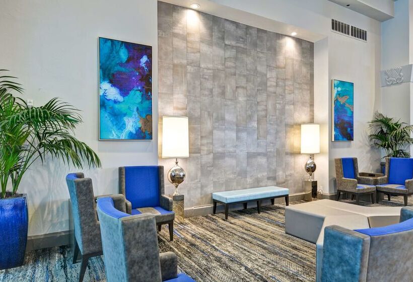 فندق Embassy Suites By Hilton Miami International Airport