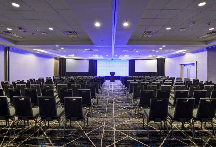 فندق Embassy Suites By Hilton Miami International Airport