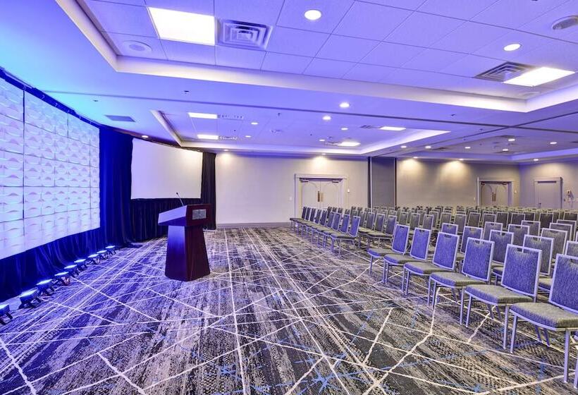 فندق Embassy Suites By Hilton Miami International Airport