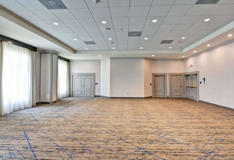 فندق Embassy Suites By Hilton Miami International Airport