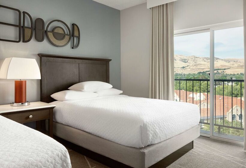 فندق Embassy Suites By Hilton Milpitas Silicon Valley