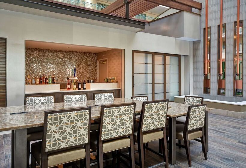 فندق Embassy Suites By Hilton Milpitas Silicon Valley