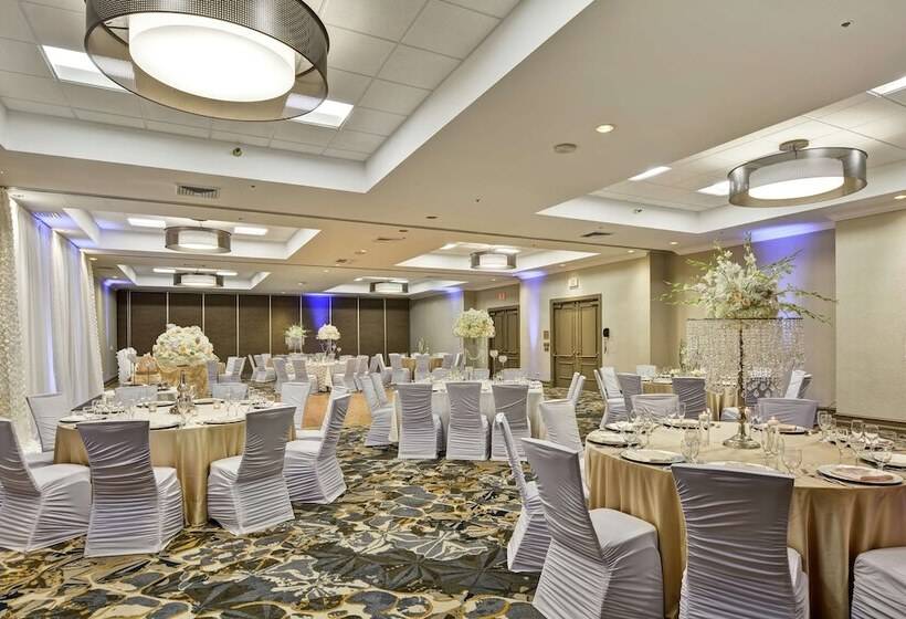 فندق Embassy Suites By Hilton Milpitas Silicon Valley