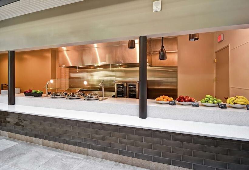 فندق Embassy Suites By Hilton Milpitas Silicon Valley