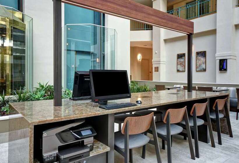 فندق Embassy Suites By Hilton Milpitas Silicon Valley