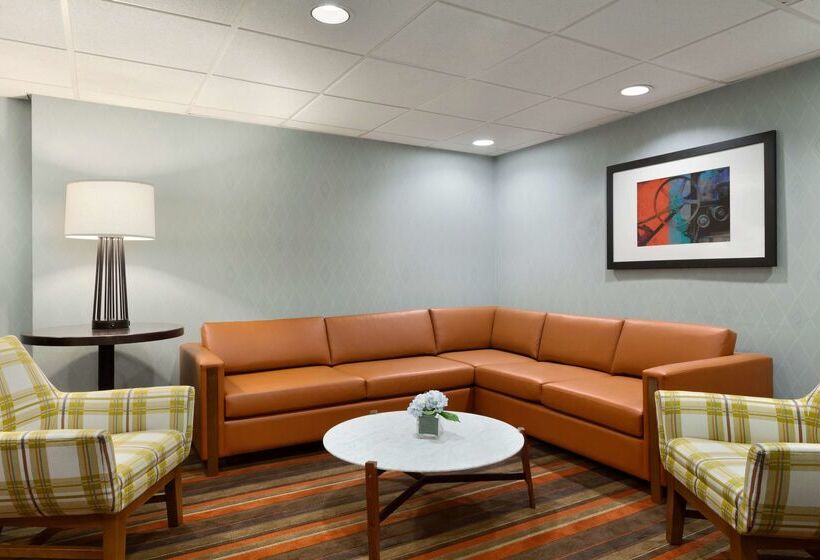 فندق Embassy Suites By Hilton Oklahoma City Will Rogers Airport