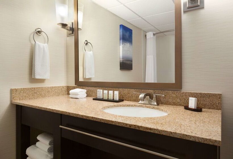 فندق Embassy Suites By Hilton Oklahoma City Will Rogers Airport