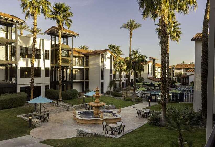 Отель Embassy Suites By Hilton Palm Desert