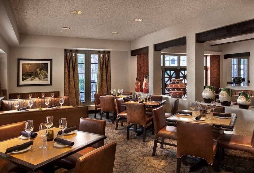 هتل Embassy Suites By Hilton Phoenix Tempe