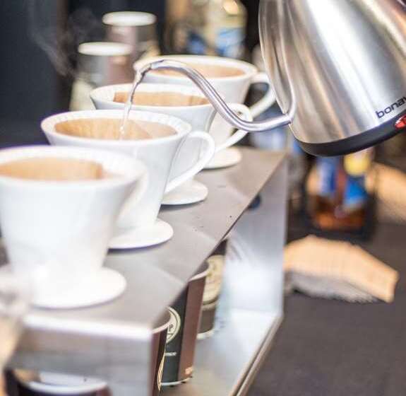 هتل Embassy Suites By Hilton Phoenix Tempe