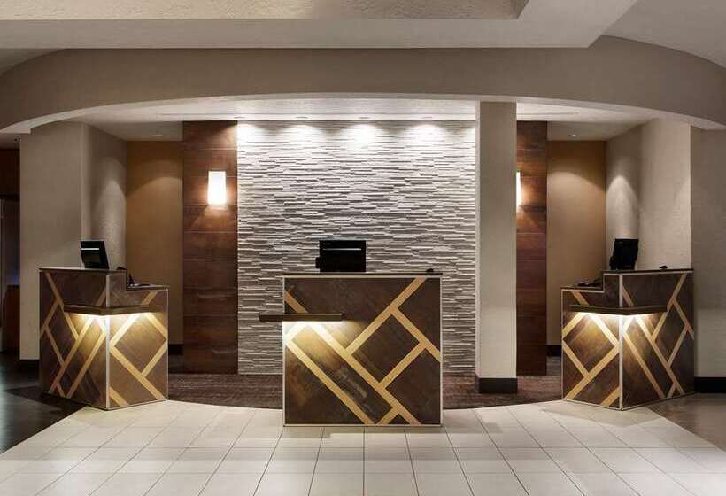 هتل Embassy Suites By Hilton Phoenix Tempe