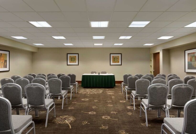 호텔 Embassy Suites By Hilton Piscataway Somerset