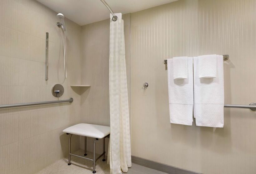 호텔 Embassy Suites By Hilton Piscataway Somerset