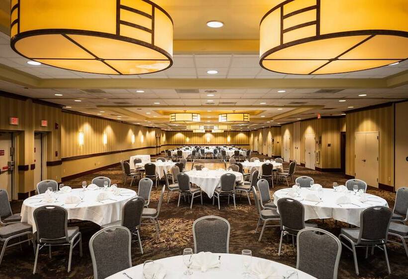 فندق Embassy Suites By Hilton Piscataway Somerset