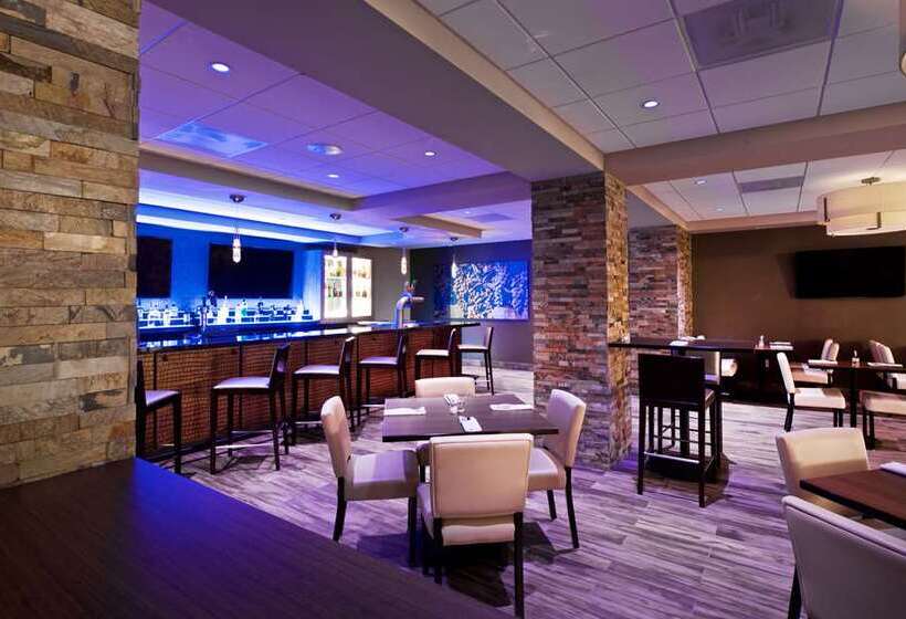 호텔 Embassy Suites By Hilton Portland Tigard