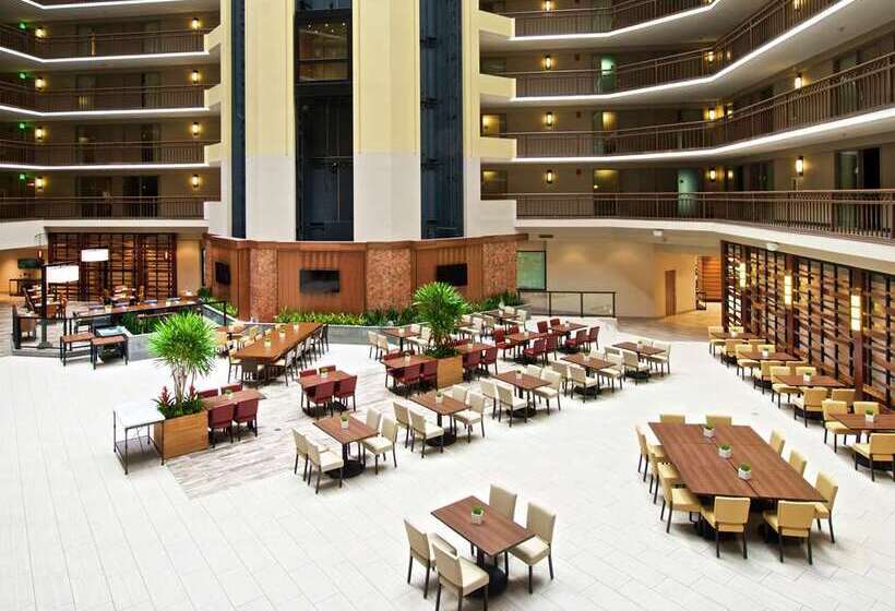 فندق Embassy Suites By Hilton Portland Tigard