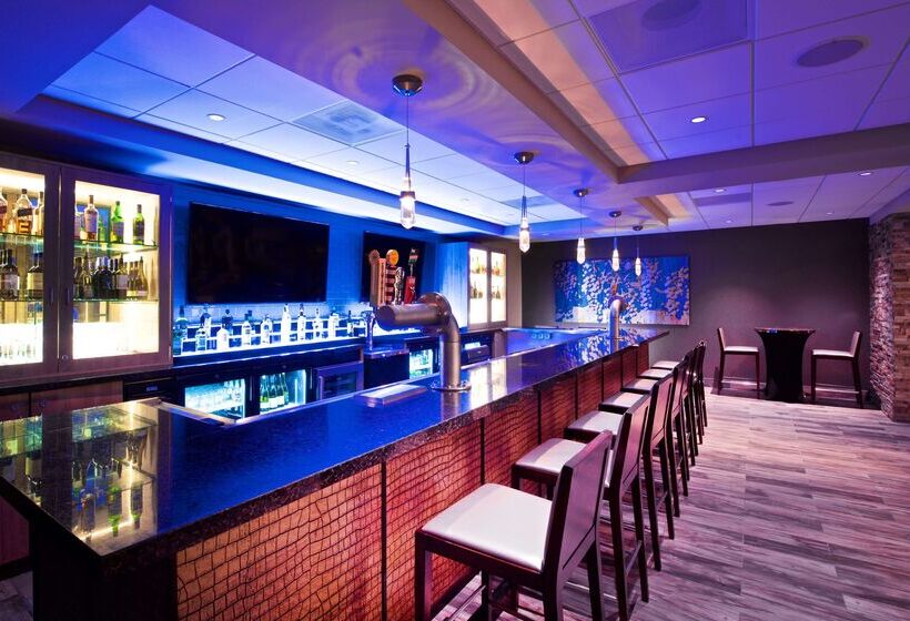 호텔 Embassy Suites By Hilton Portland Tigard