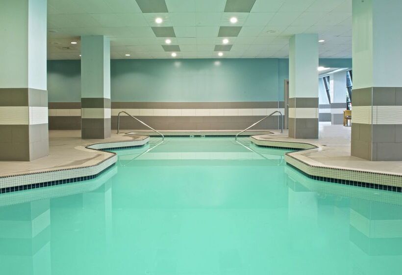 호텔 Embassy Suites By Hilton Portland Tigard