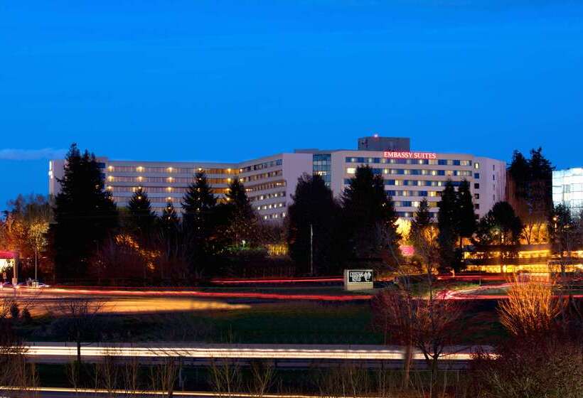 호텔 Embassy Suites By Hilton Portland Tigard