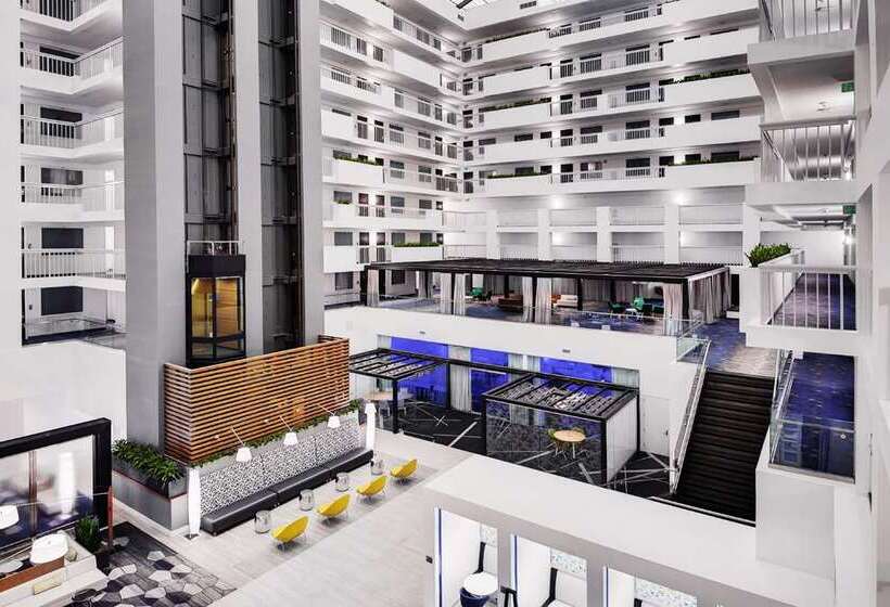 هتل Embassy Suites By Hilton Raleigh Crabtree