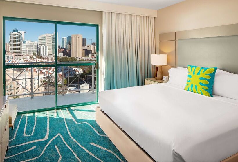 هتل Embassy Suites By Hilton San Diego Bay Downtown