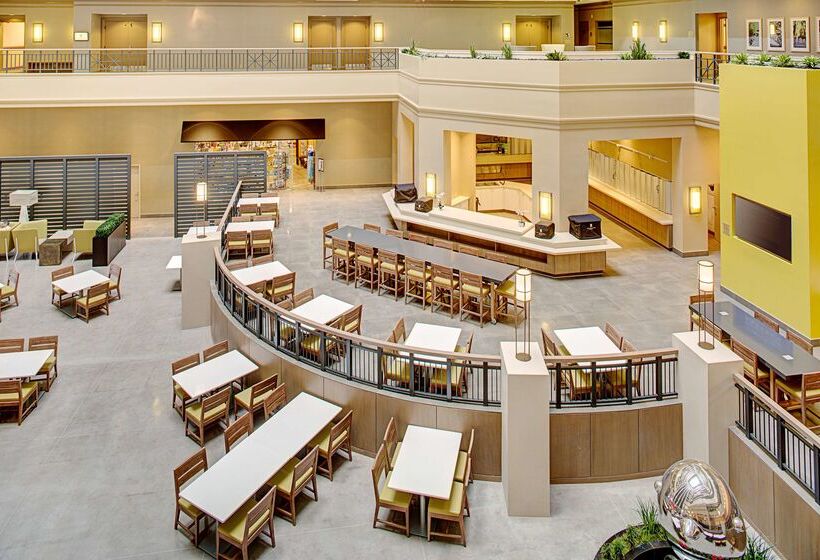 ホテル Embassy Suites By Hilton San Diego Bay Downtown