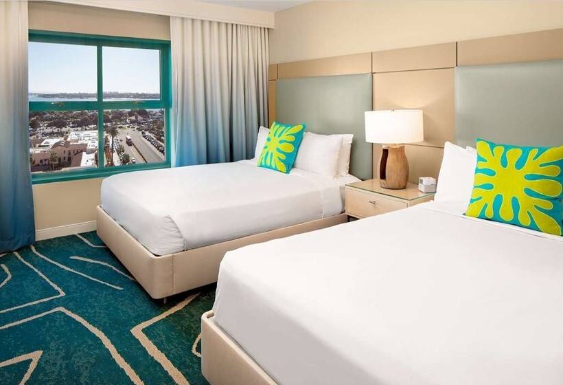 ホテル Embassy Suites By Hilton San Diego Bay Downtown