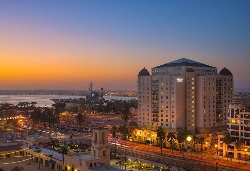 ホテル Embassy Suites By Hilton San Diego Bay Downtown
