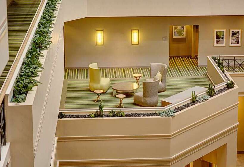 ホテル Embassy Suites By Hilton San Diego Bay Downtown