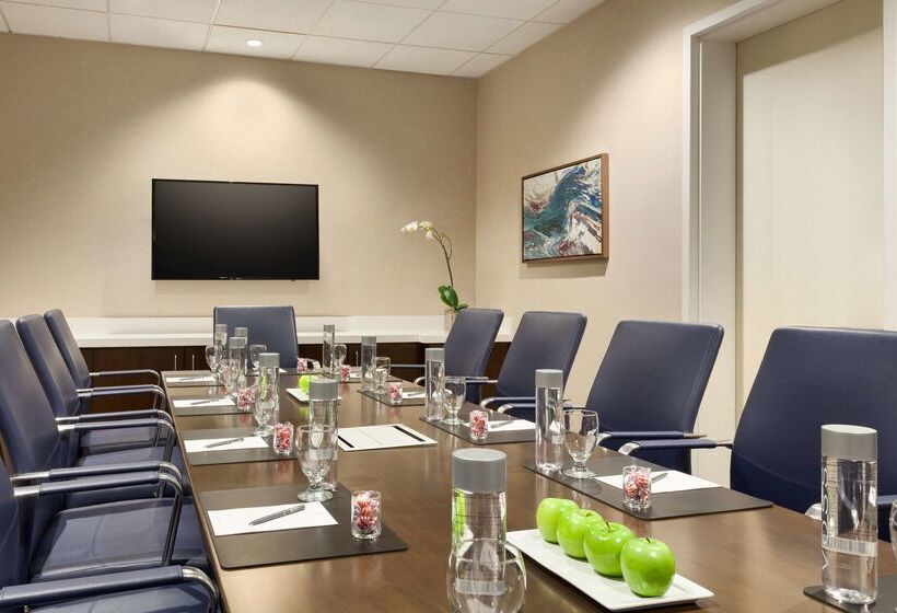 فندق Embassy Suites By Hilton San Luis Obispo