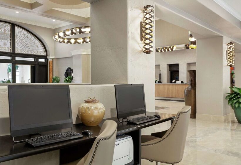 فندق Embassy Suites By Hilton Santa Ana Orange County Airport