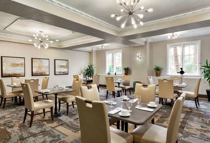 فندق Embassy Suites By Hilton Santa Ana Orange County Airport