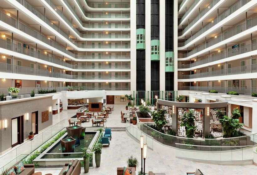 בית מלון כפרי Embassy Suites By Hilton Santa Ana Orange County Airport