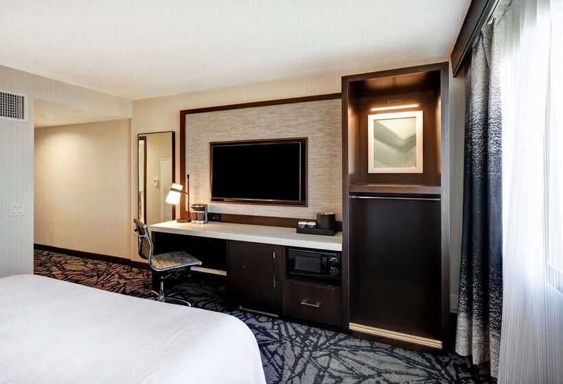 ホテル Embassy Suites By Hilton Santa Clara Silicon Valley