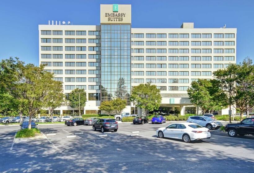 هتل Embassy Suites By Hilton Santa Clara Silicon Valley