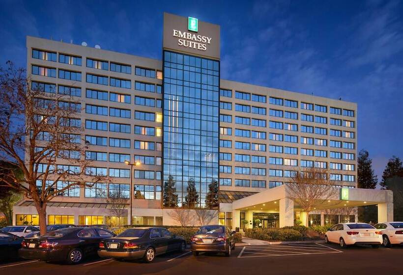 ホテル Embassy Suites By Hilton Santa Clara Silicon Valley