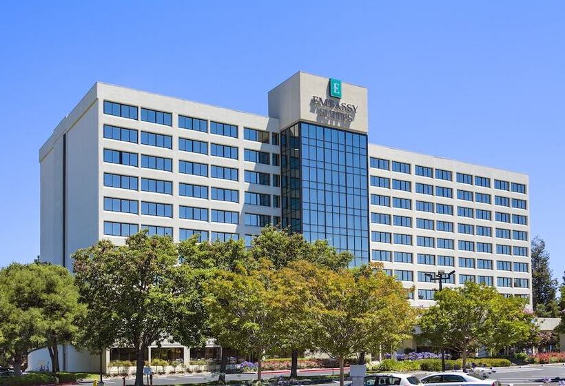 ホテル Embassy Suites By Hilton Santa Clara Silicon Valley